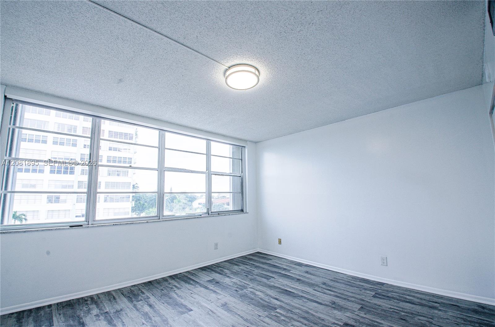 2150 Sans Souci Boulevard