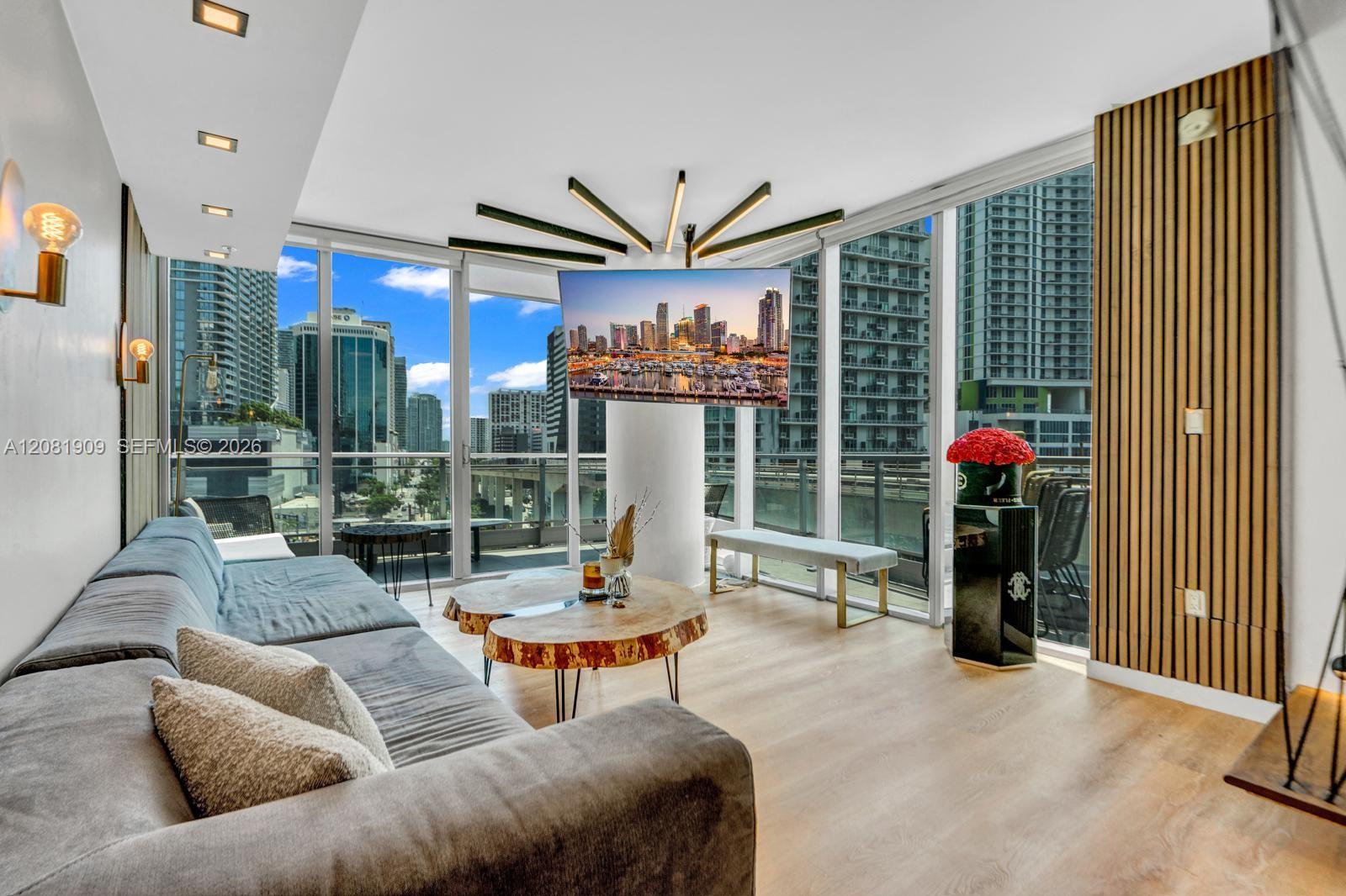 92 SW 3rd Street