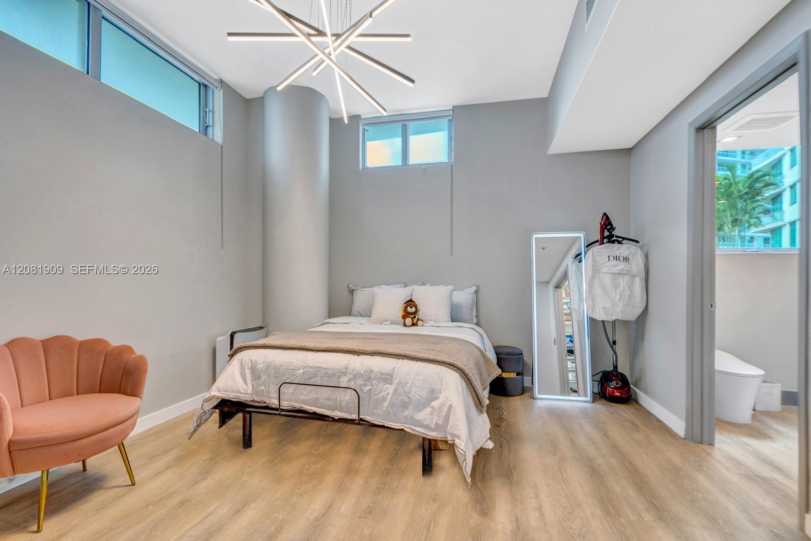 92 SW 3rd Street