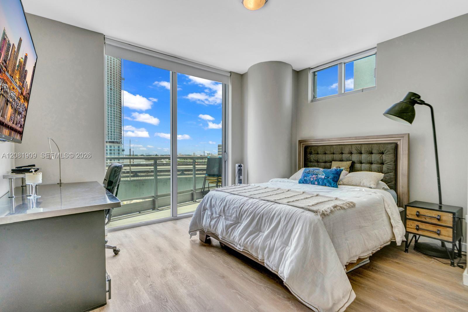 92 SW 3rd Street