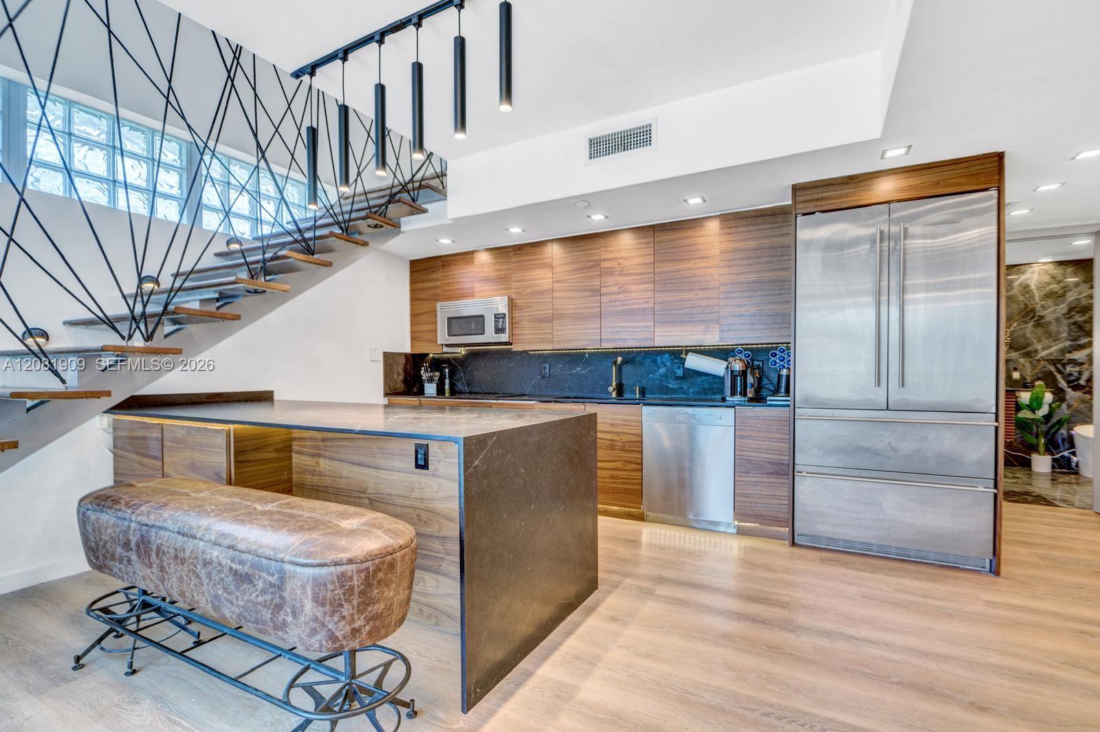 92 SW 3rd Street