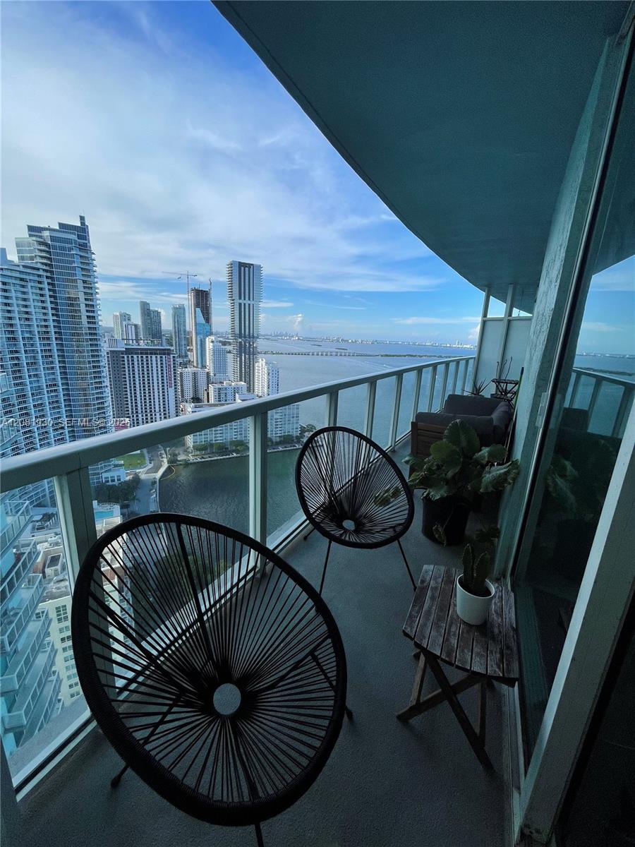 1900 N Bayshore Drive