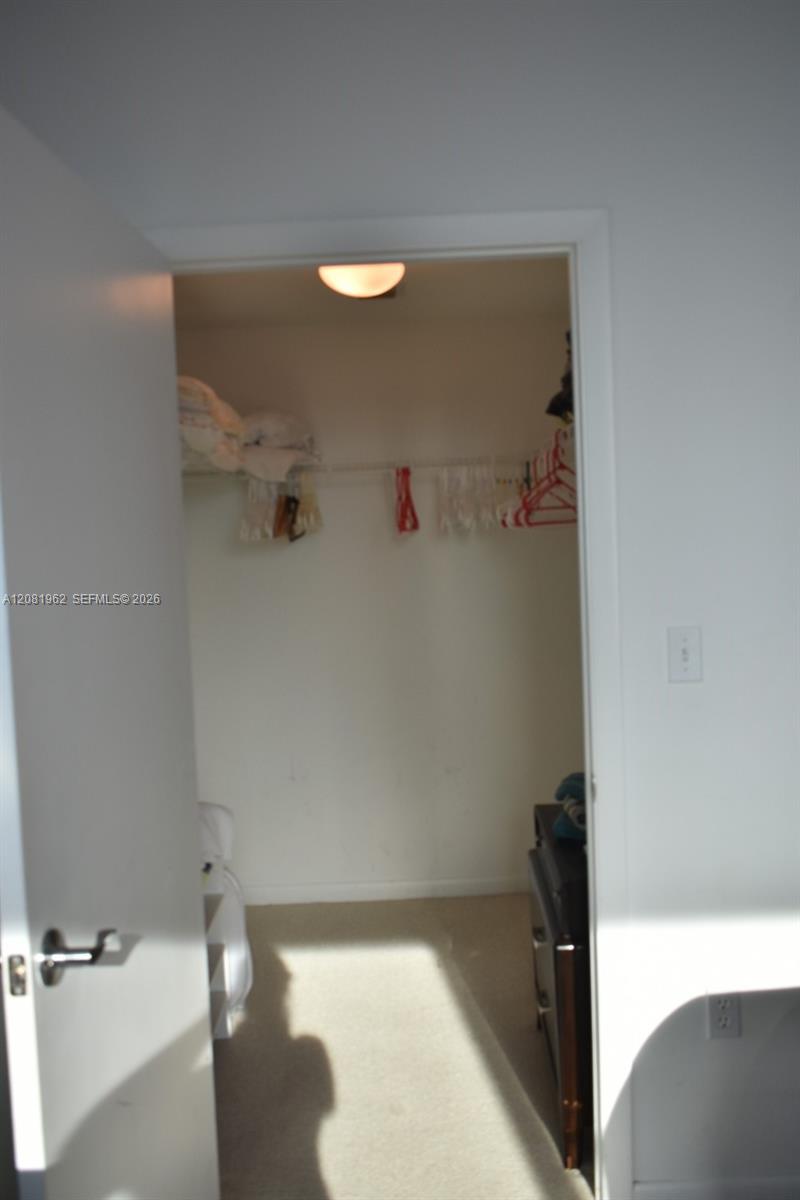 253 NE 2nd Street