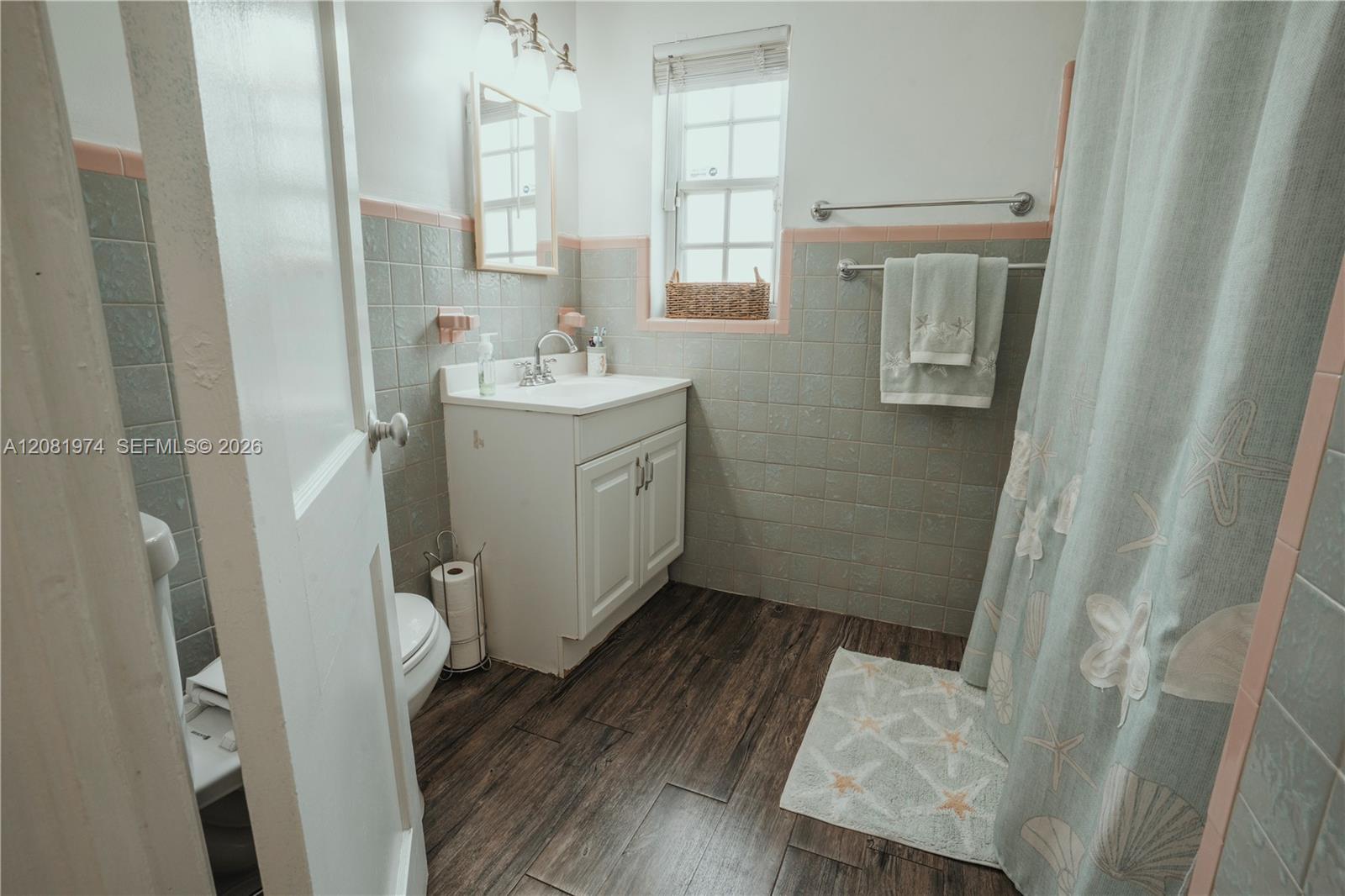 141 NE 14th Street