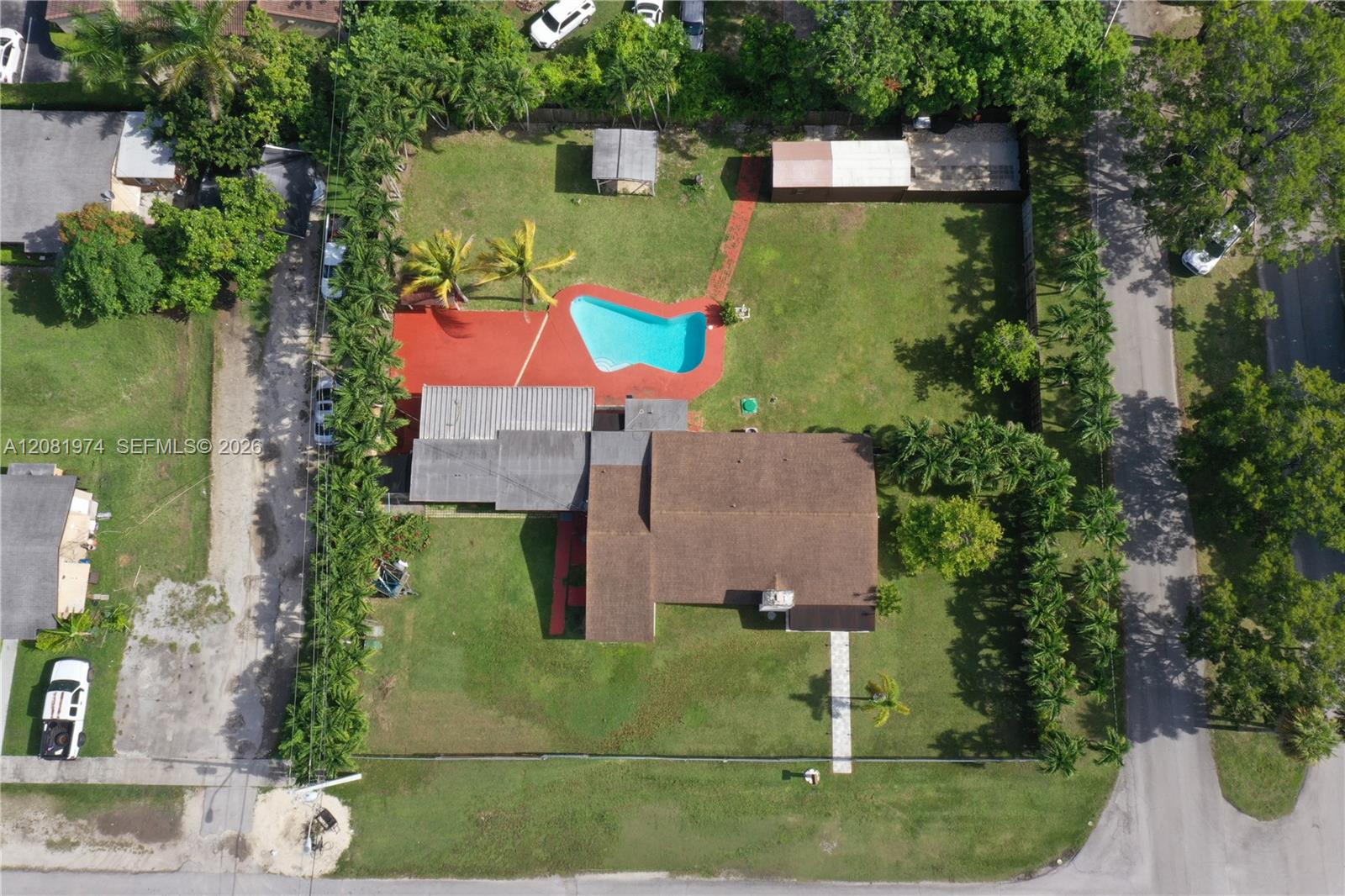 141 NE 14th Street