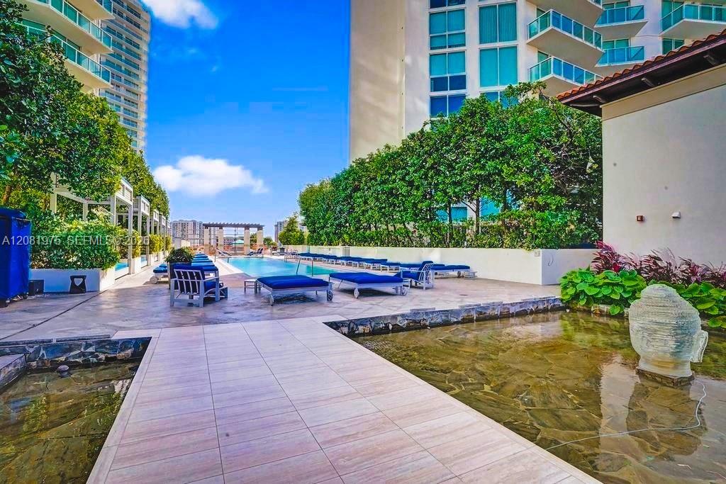150 Sunny Isles Boulevard