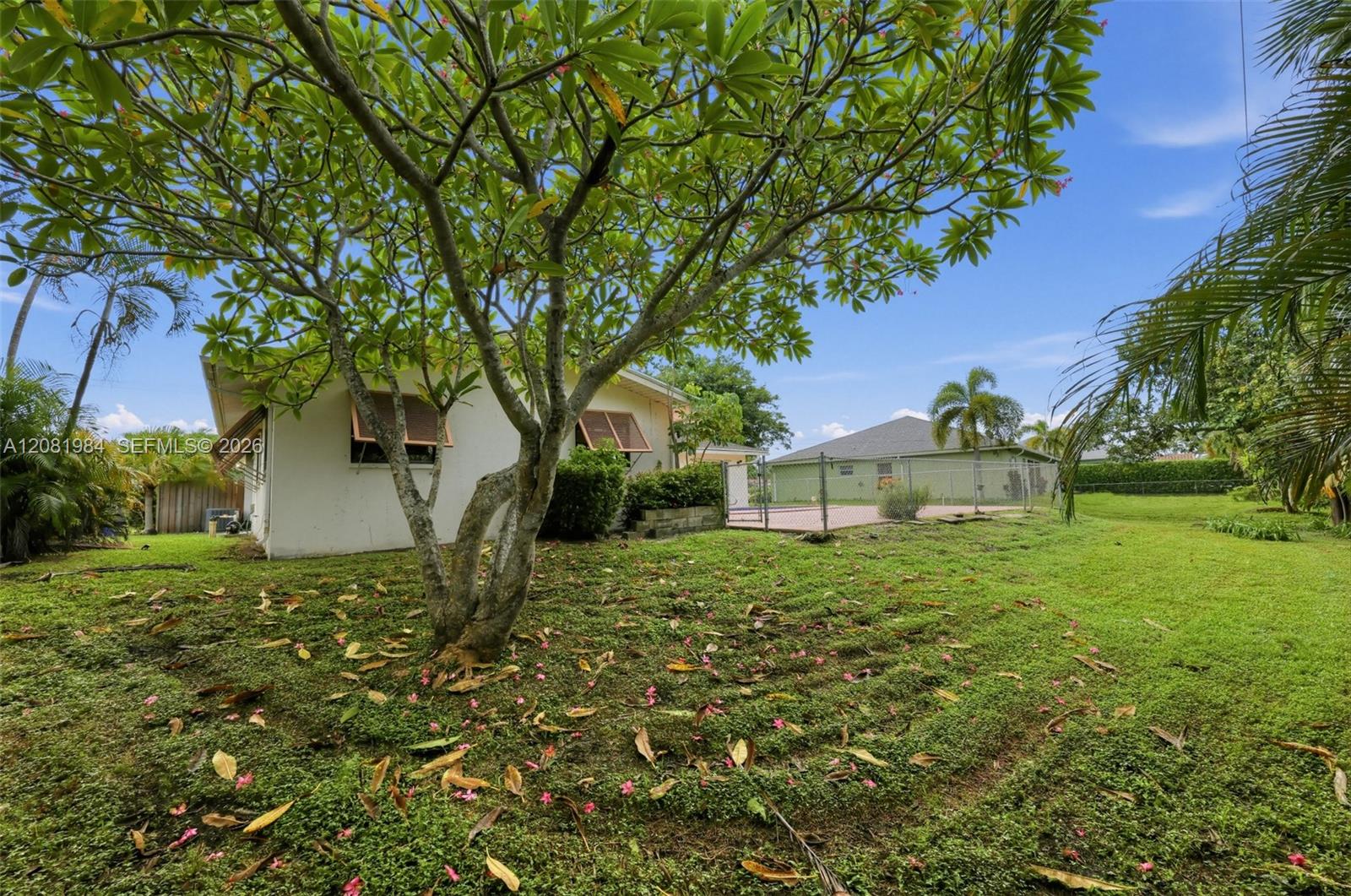 2931 S Seacrest Boulevard