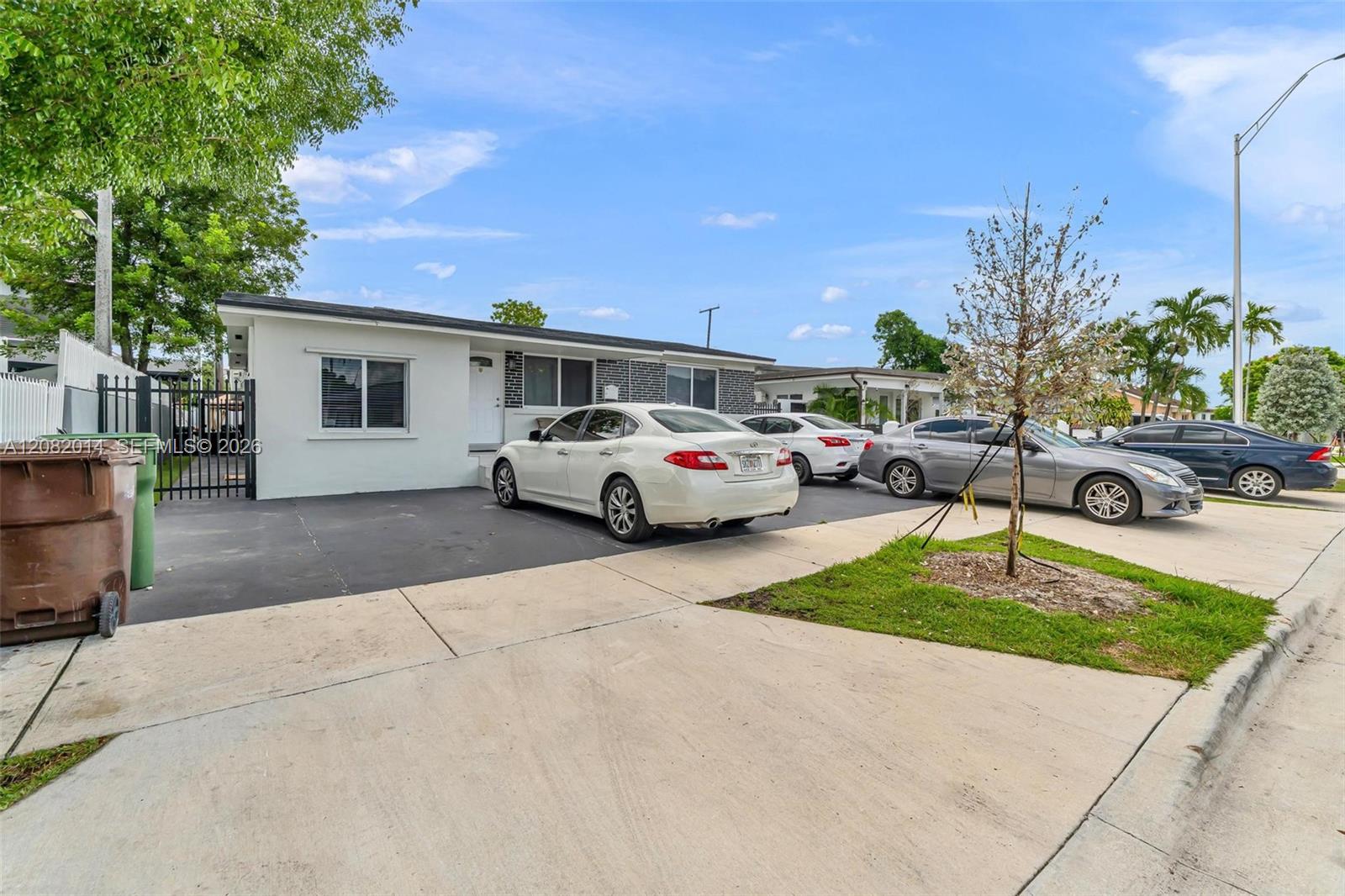 4851 E 8th Court