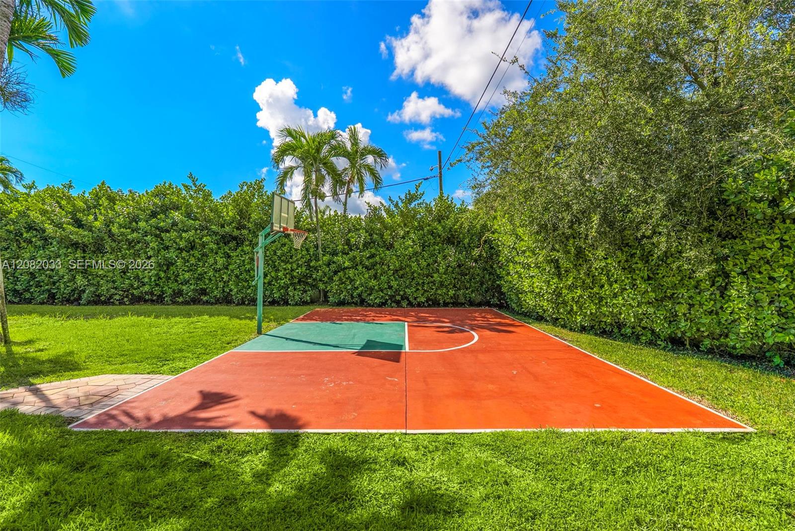 21000 NE 18th Court