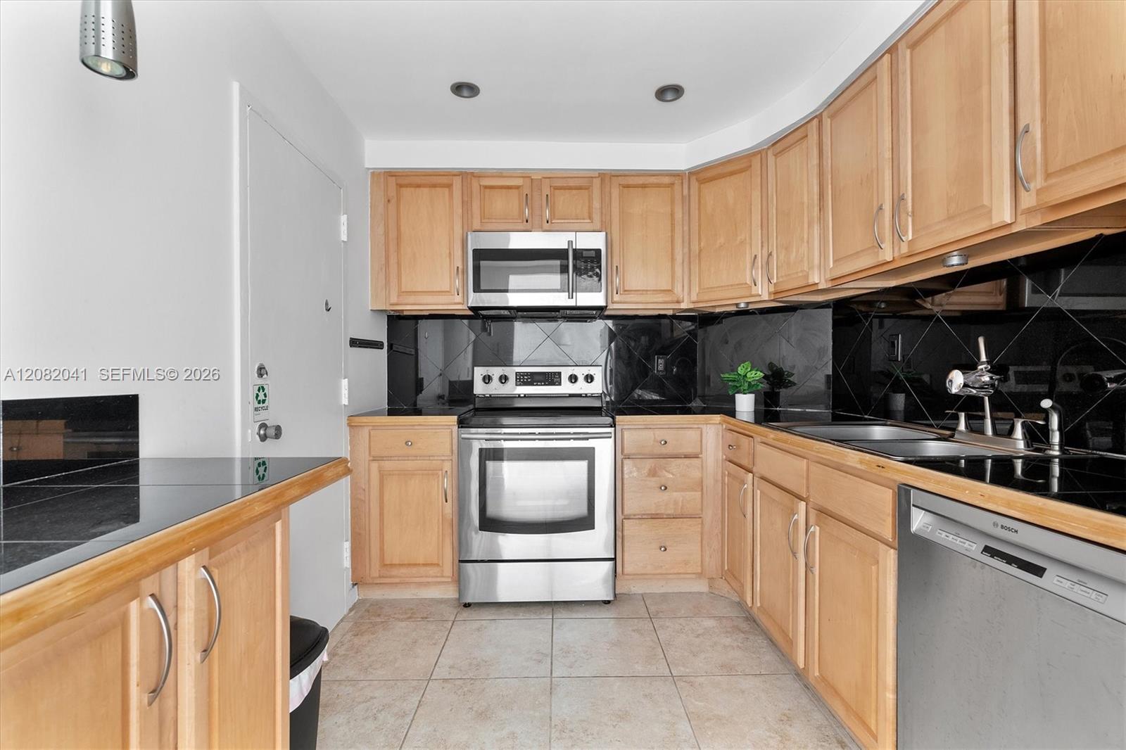 500 Bayview Drive
