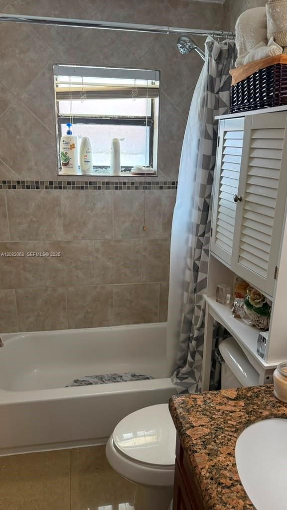 2770 W 61st Place