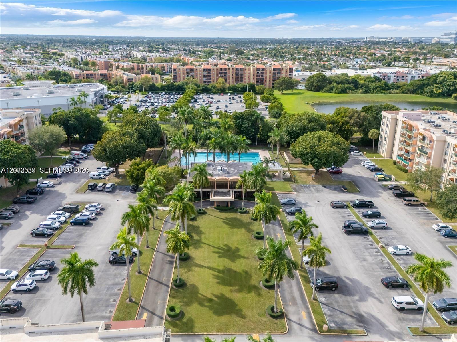 9320 Fontainebleau Boulevard