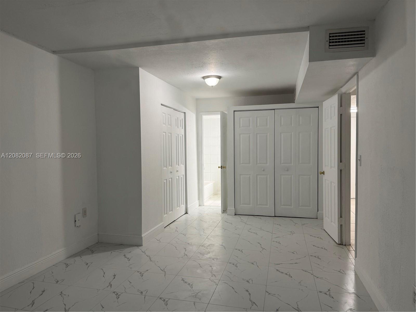 9320 Fontainebleau Boulevard