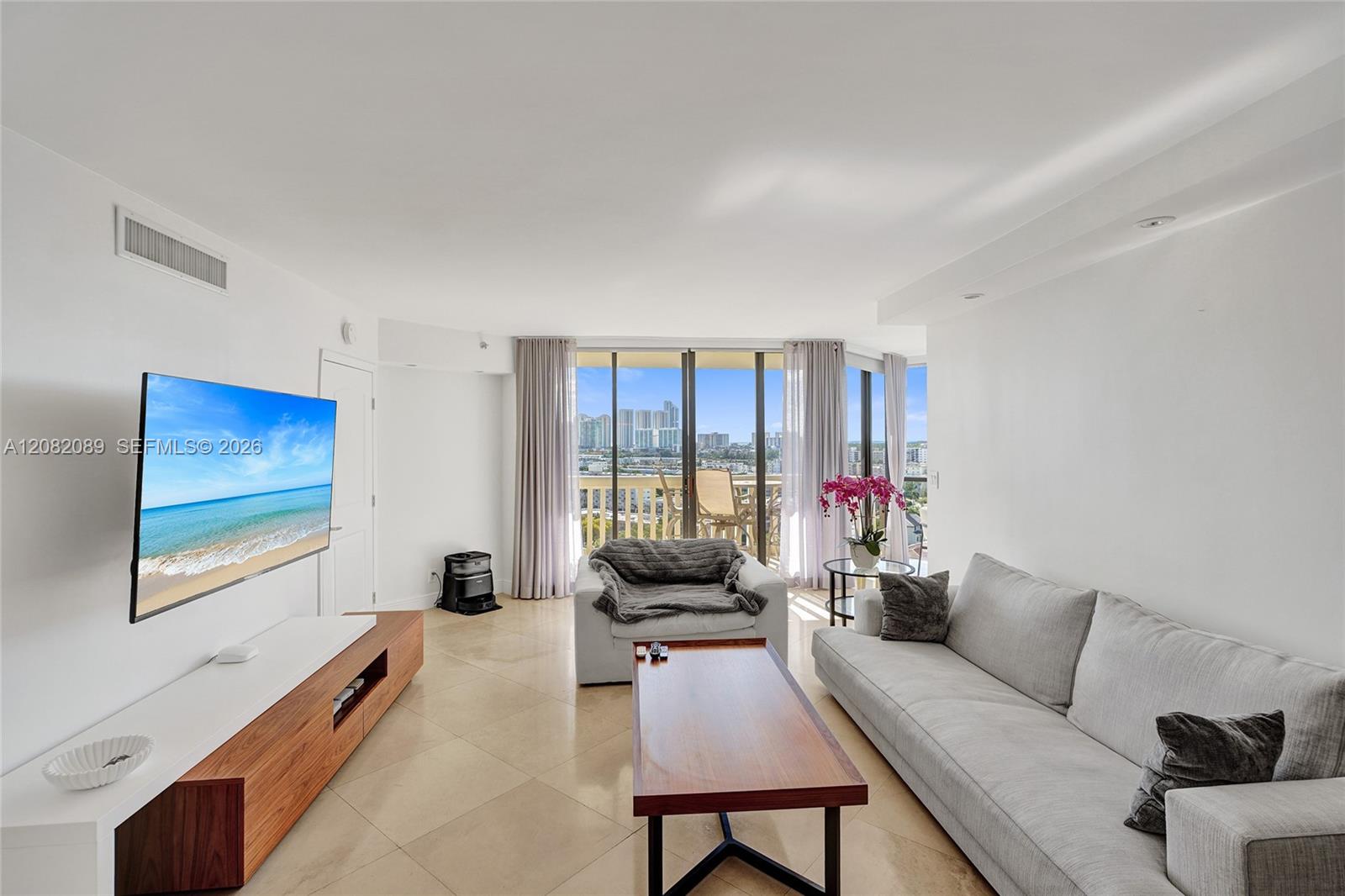 1000 E Island Boulevard