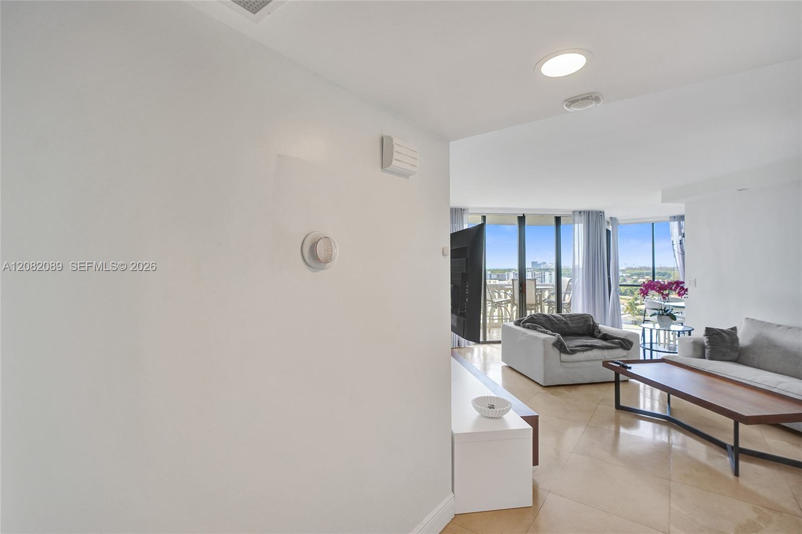 1000 E Island Boulevard