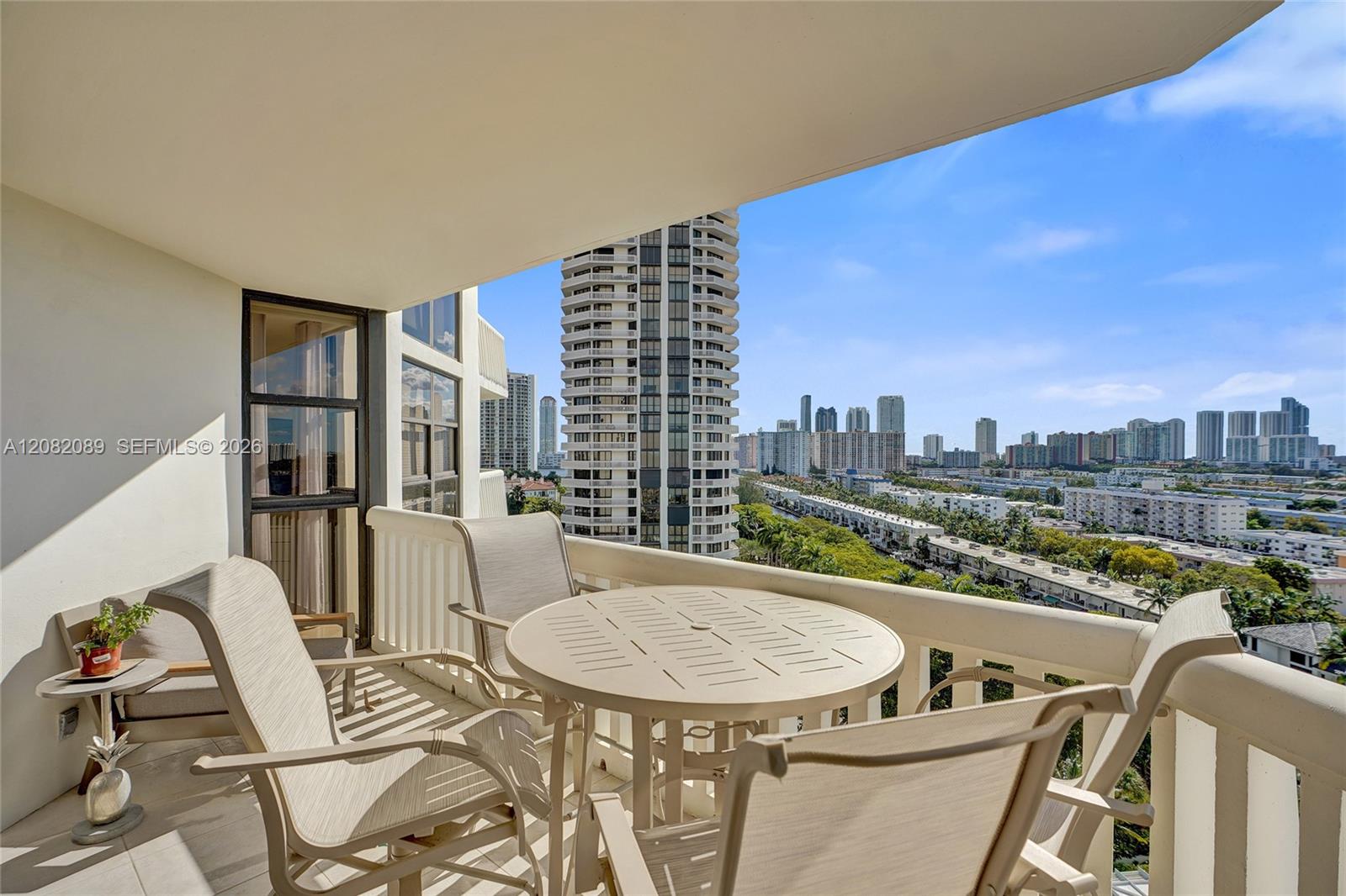 1000 E Island Boulevard