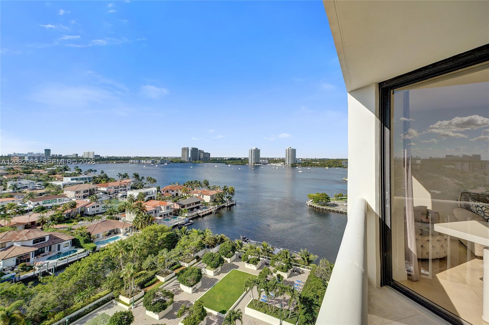 1000 E Island Boulevard