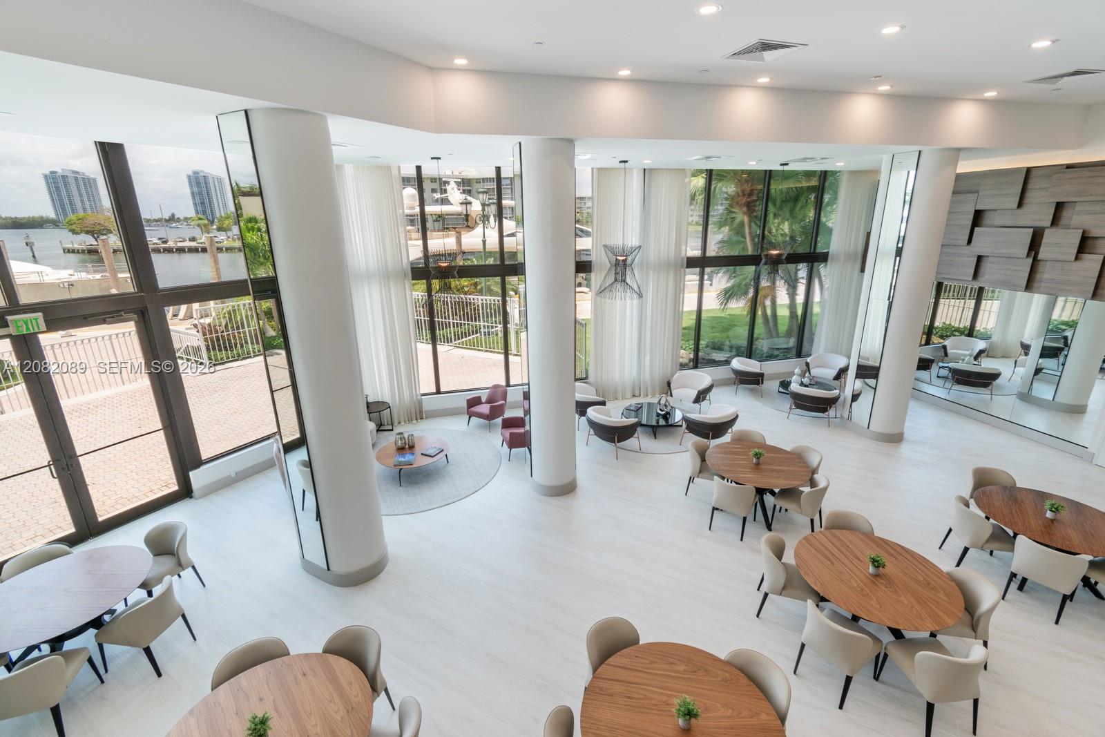 1000 E Island Boulevard
