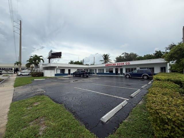 595 W Prospect Road
