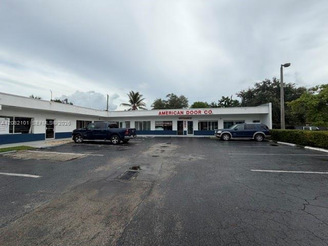 595 W Prospect Road