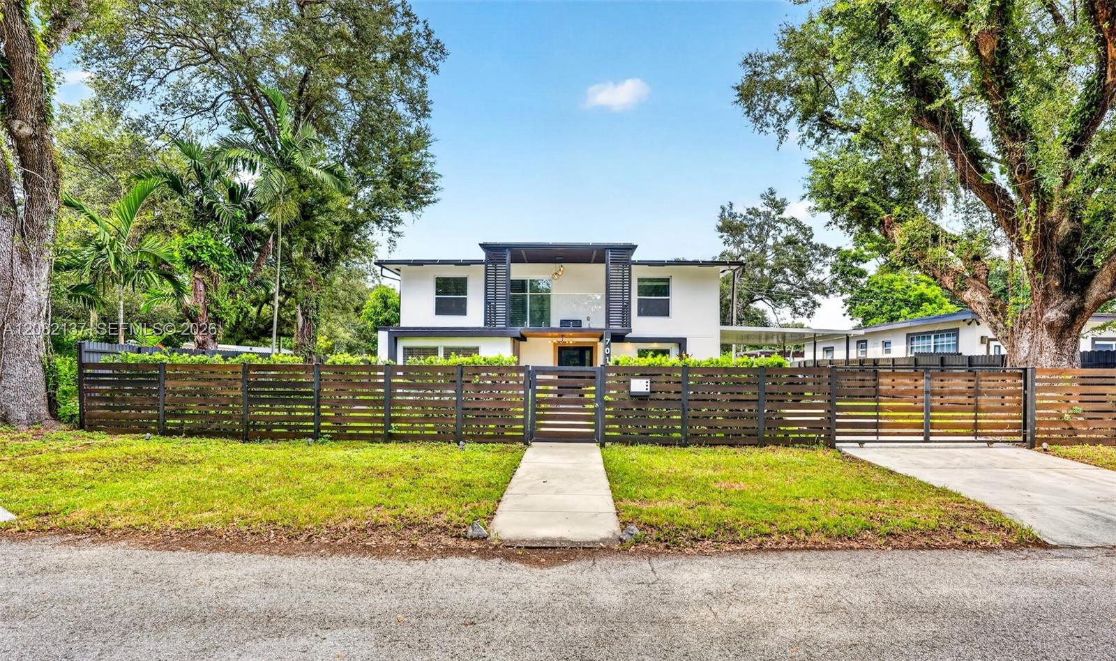 701 NE 164th Street