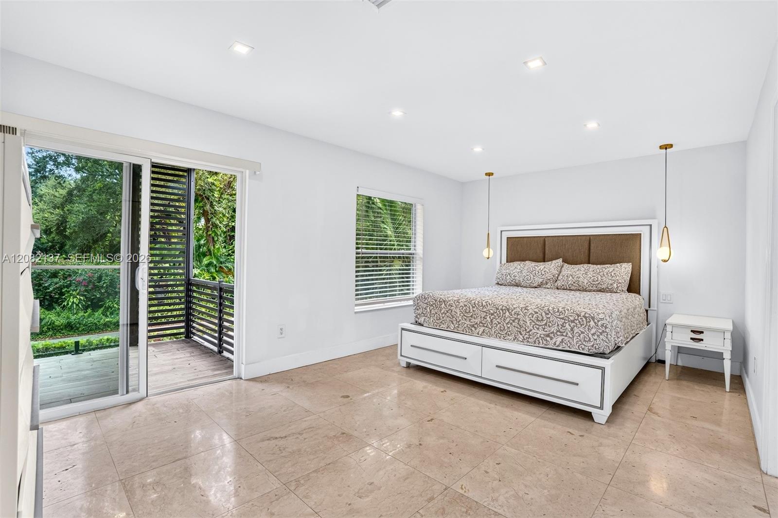 701 NE 164th Street