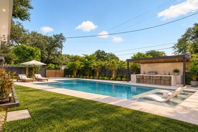 701 NE 164th Street
