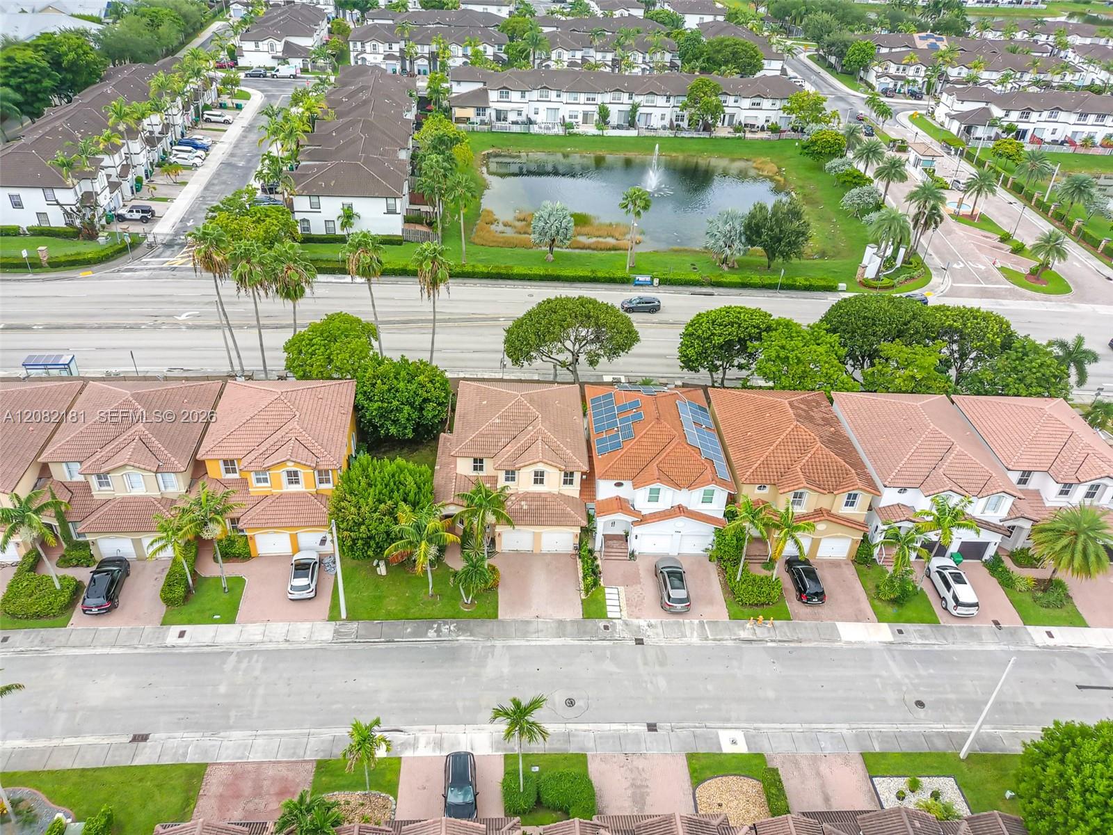 7670 NW 113th Path
