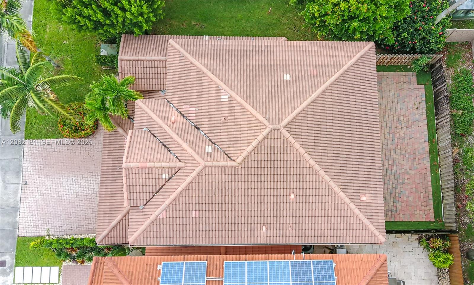 7670 NW 113th Path