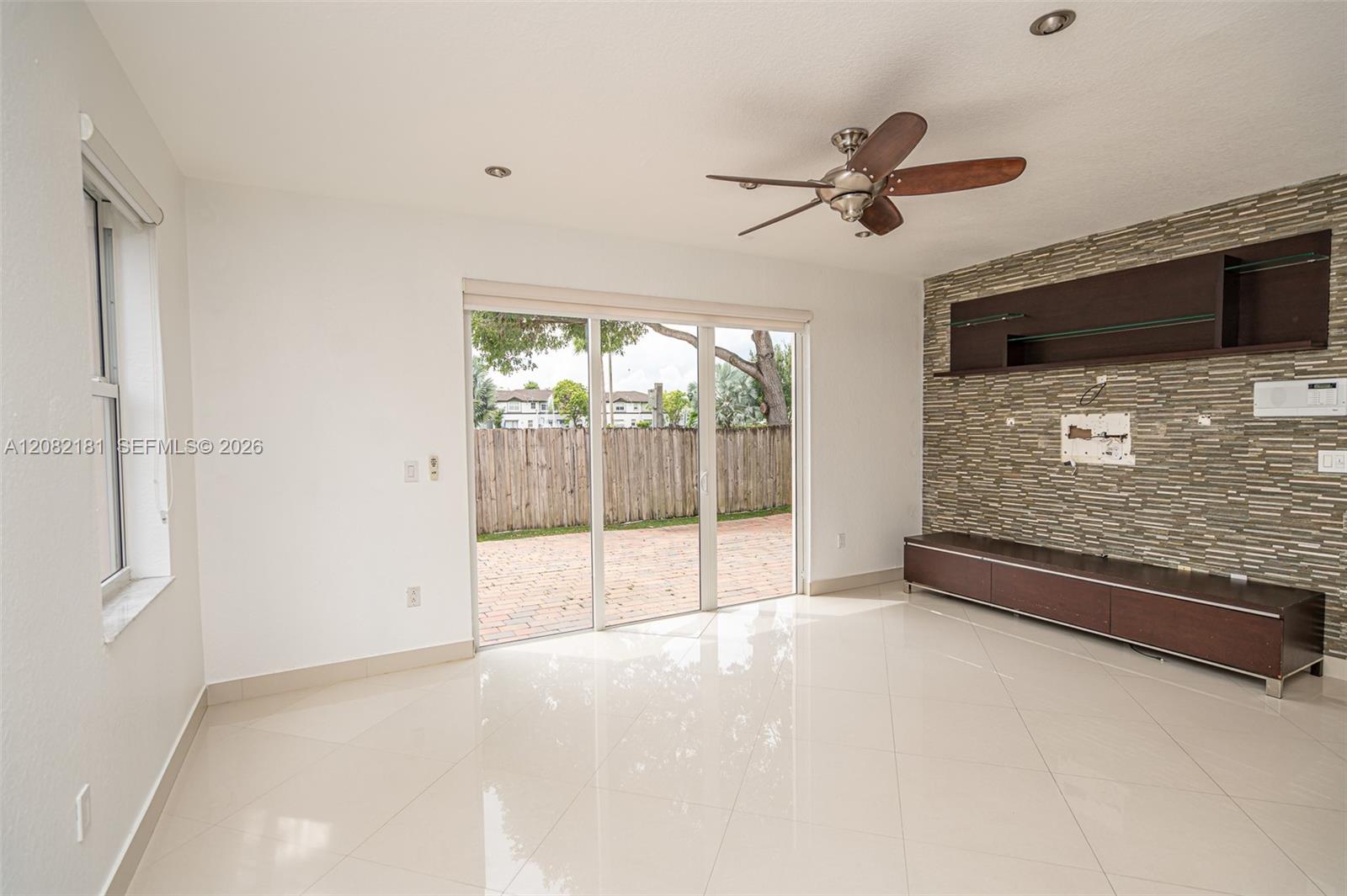 7670 NW 113th Path