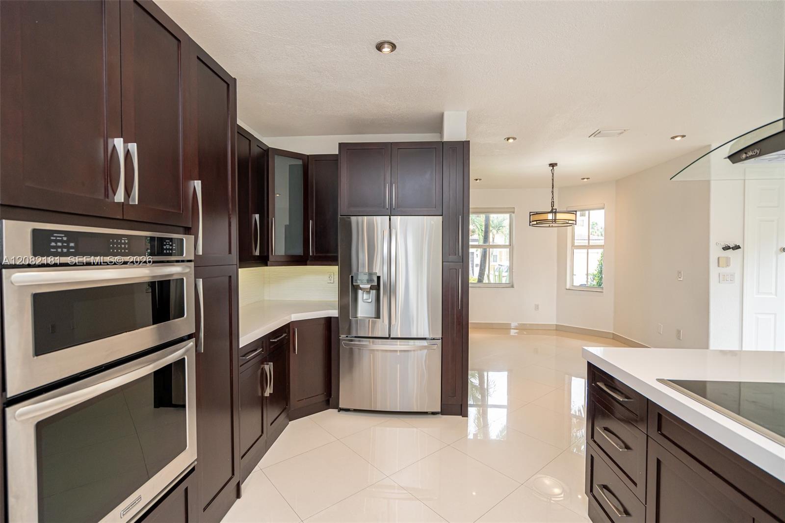 7670 NW 113th Path
