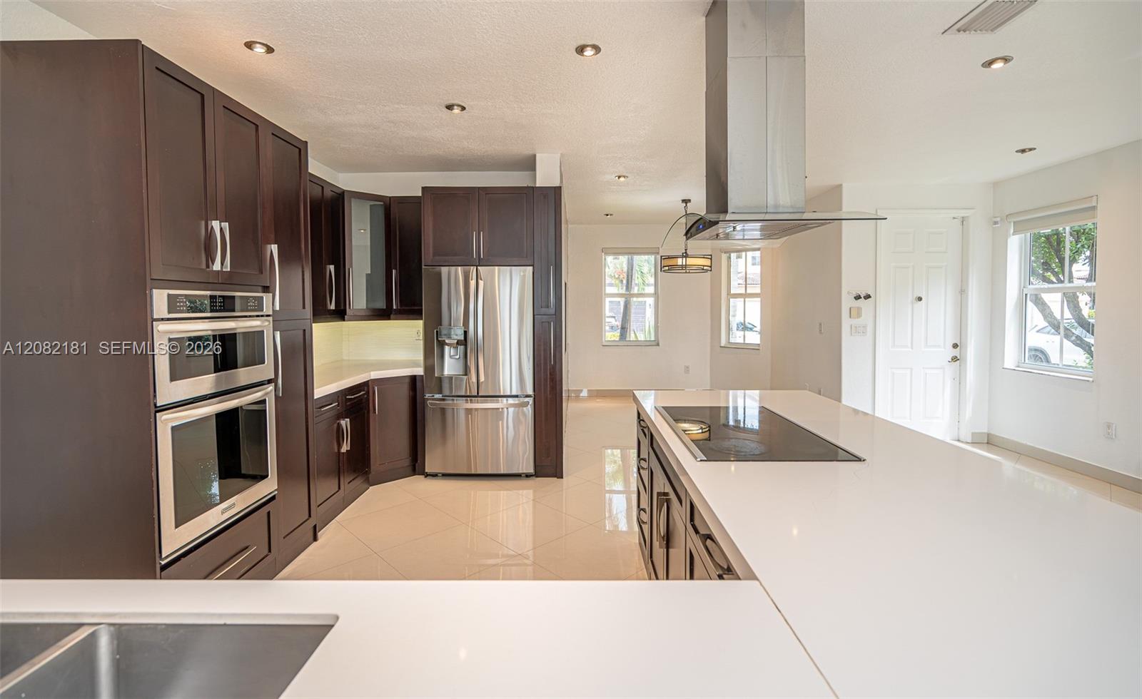 7670 NW 113th Path