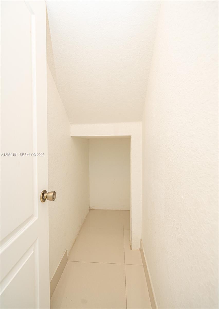 7670 NW 113th Path