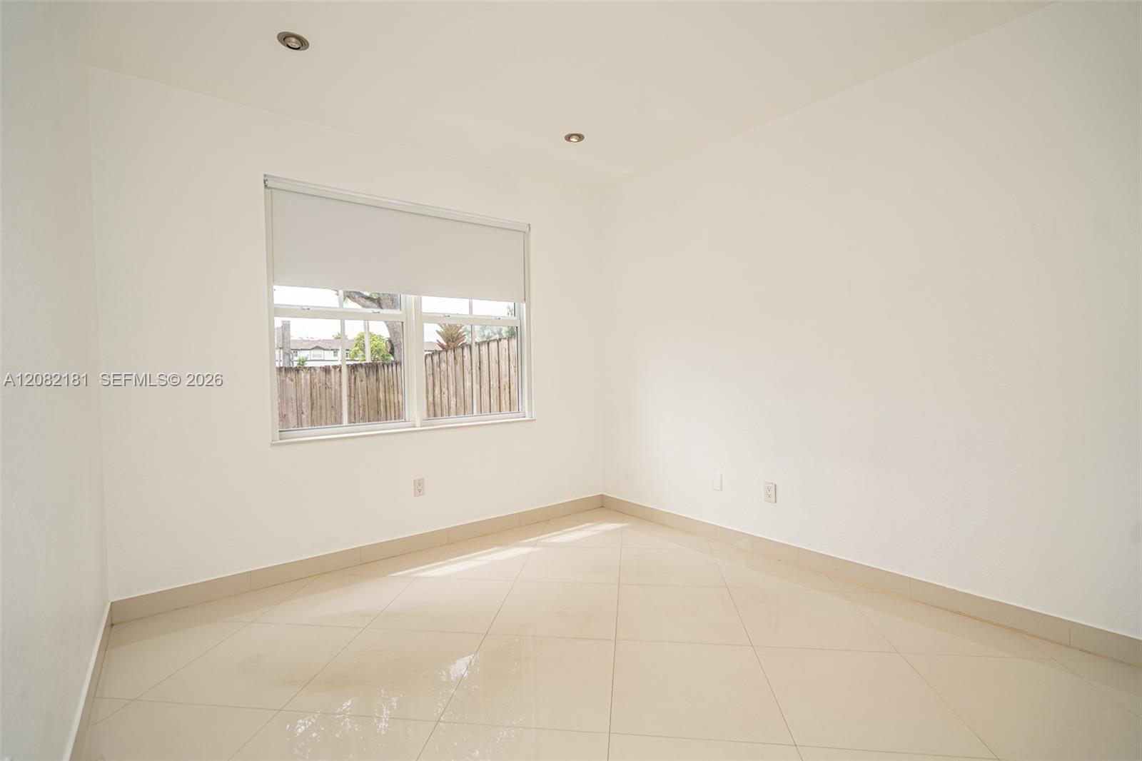 7670 NW 113th Path