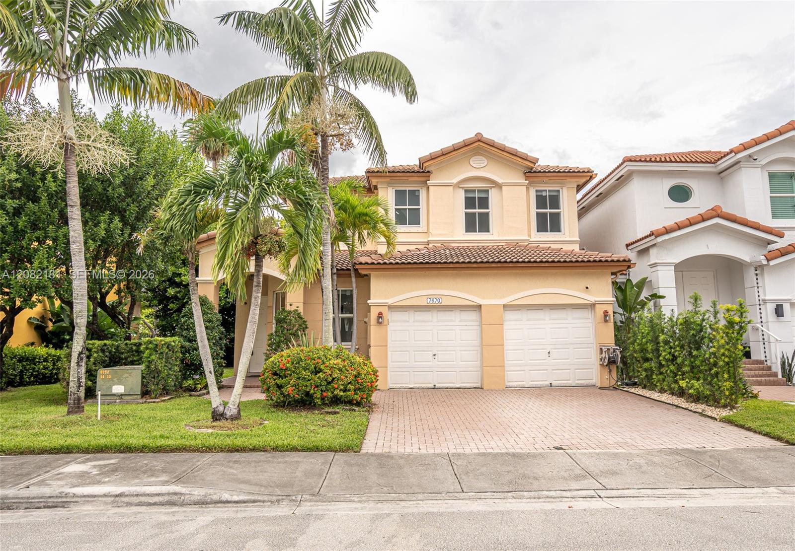 7670 NW 113th Path