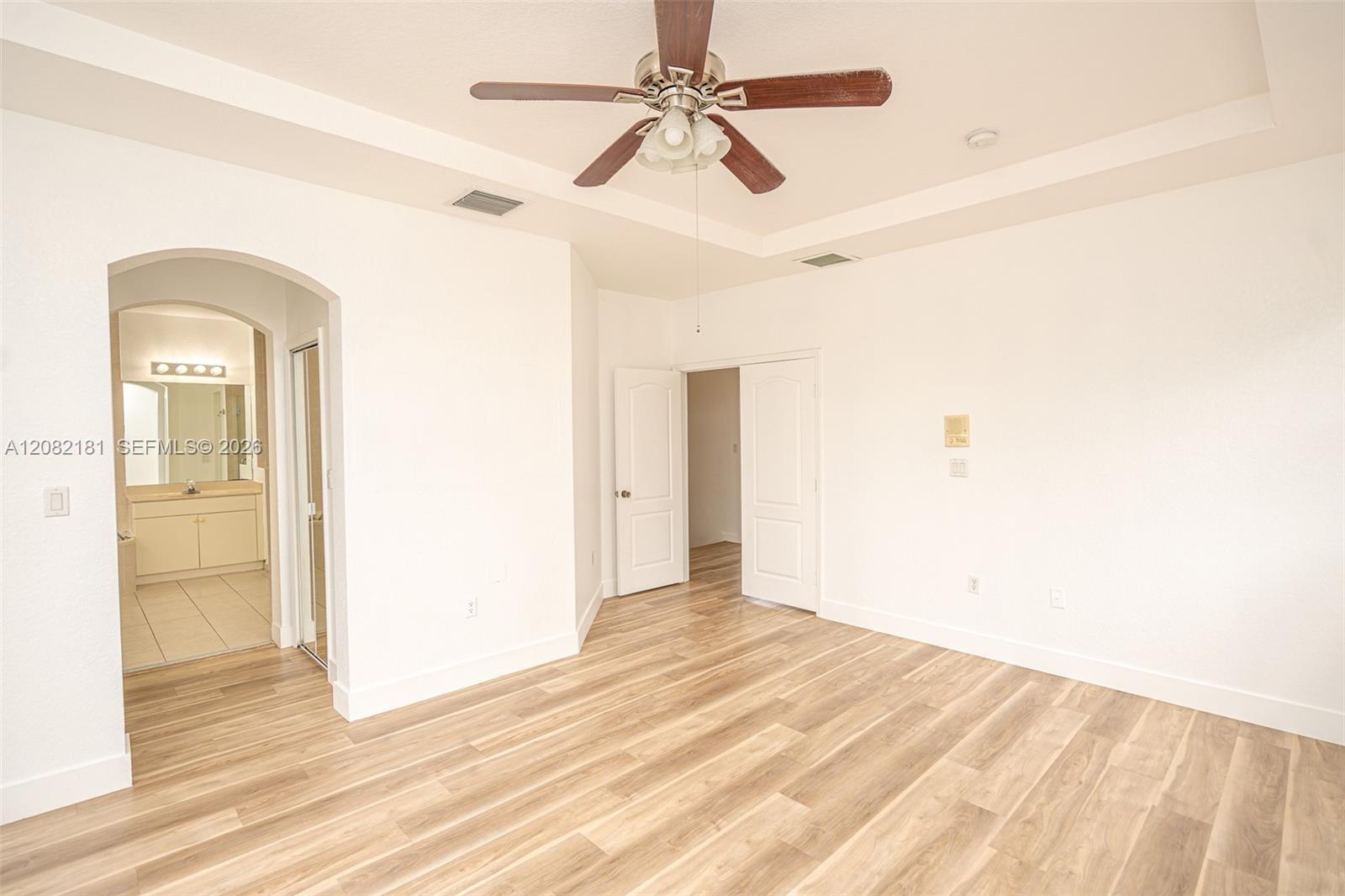 7670 NW 113th Path