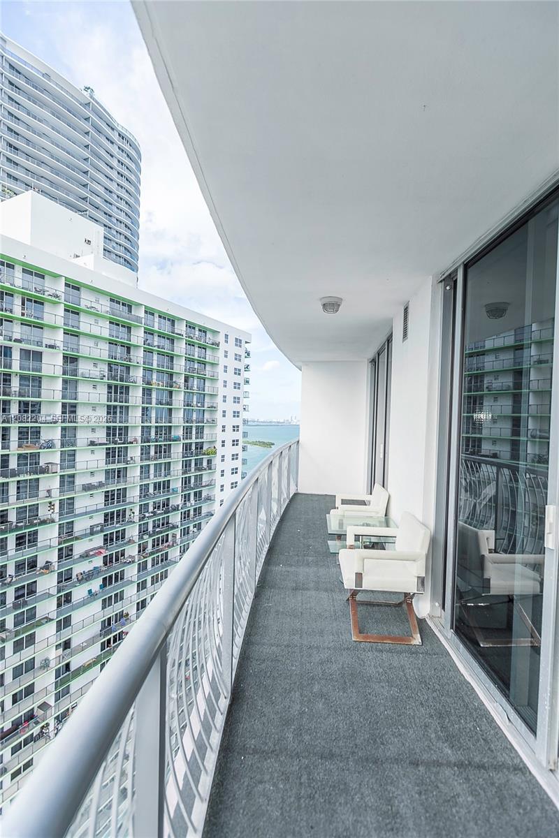 1750 N Bayshore Drive