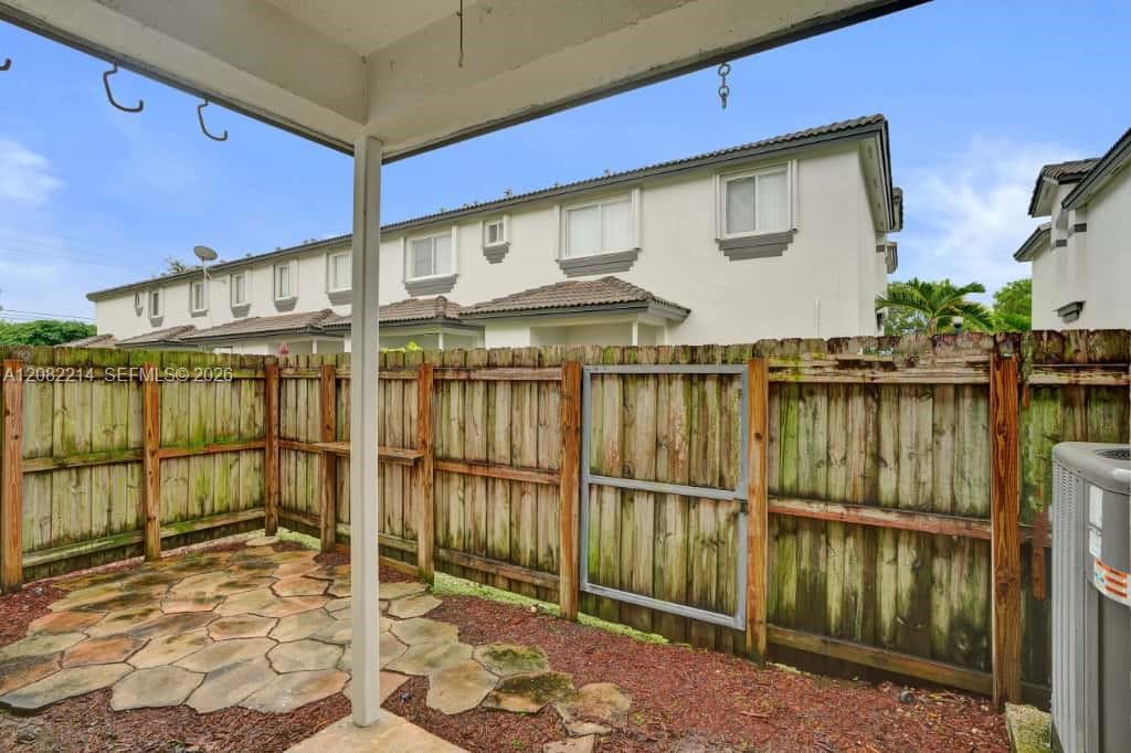 2238 SE 26th Lane