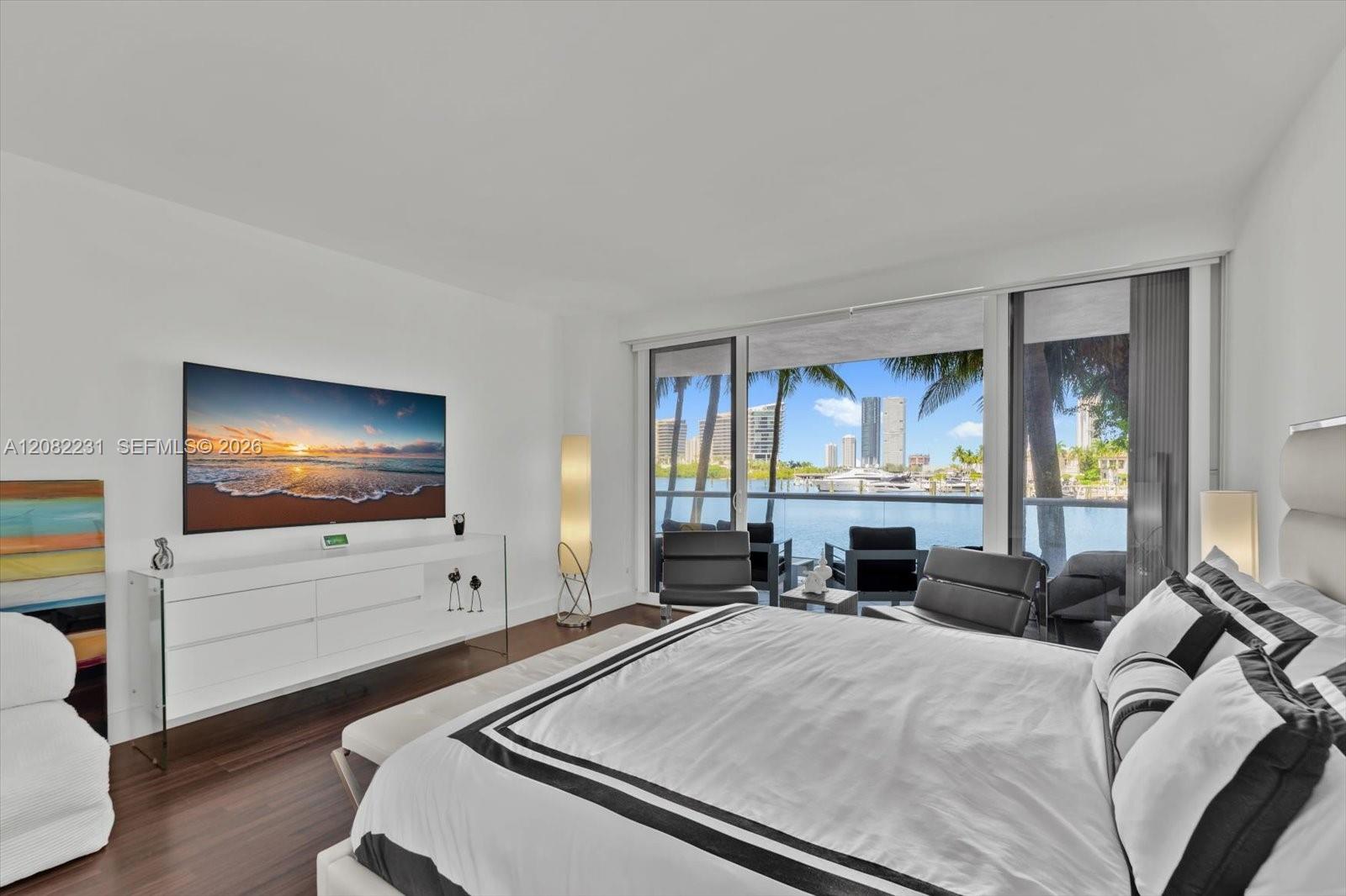 7000 Island Boulevard