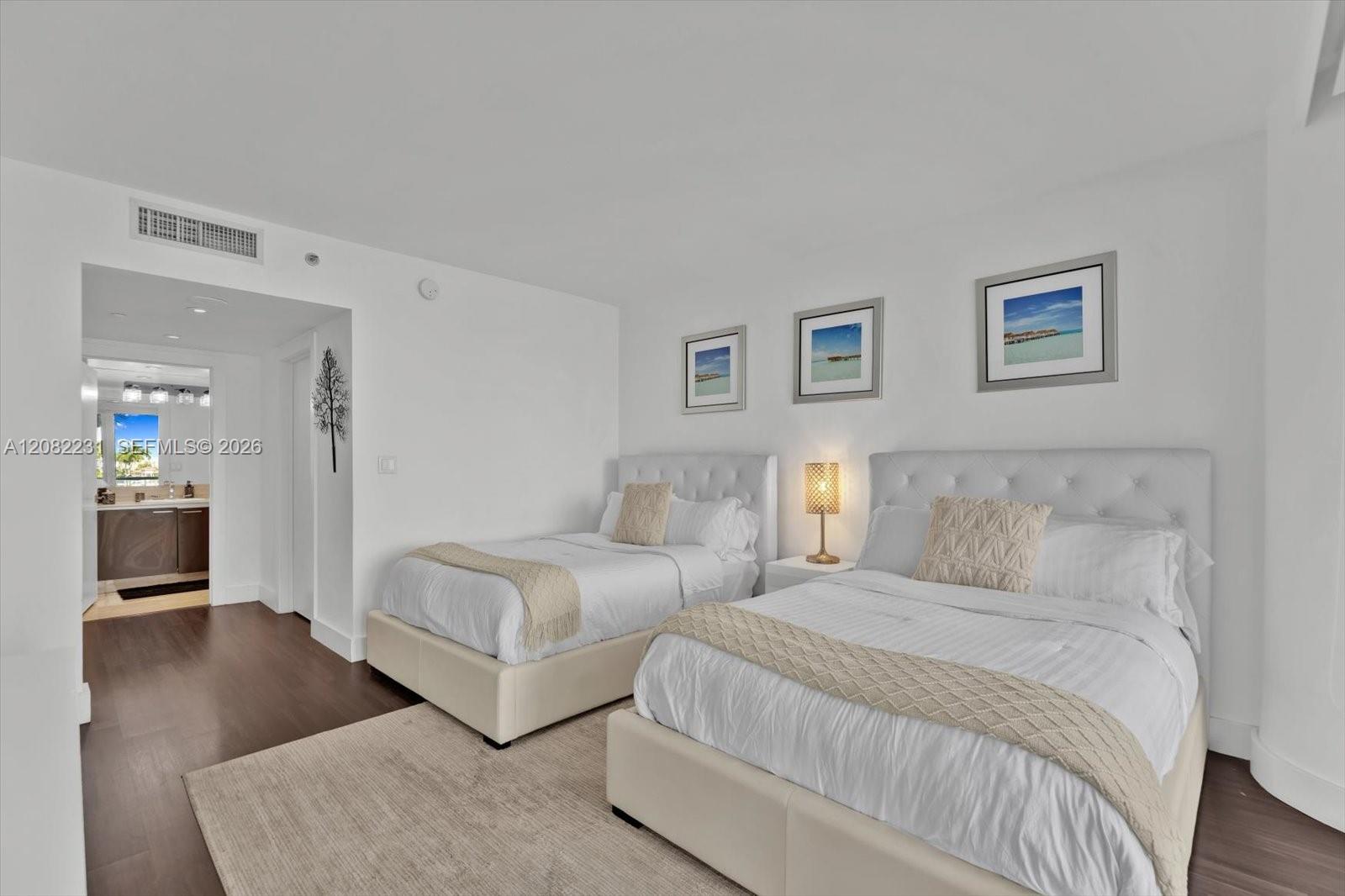 7000 Island Boulevard