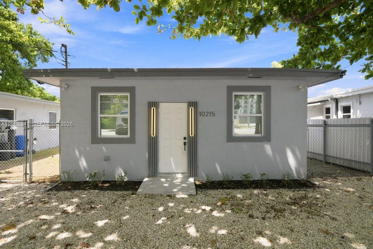 10215 SW 184th Street