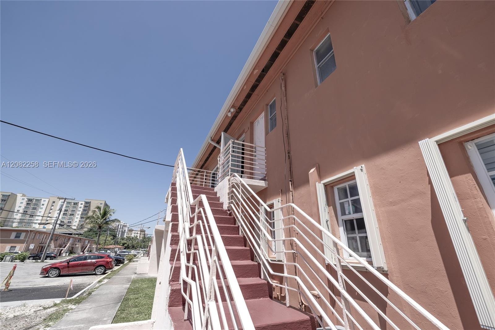 3550 SW 9th Terrace