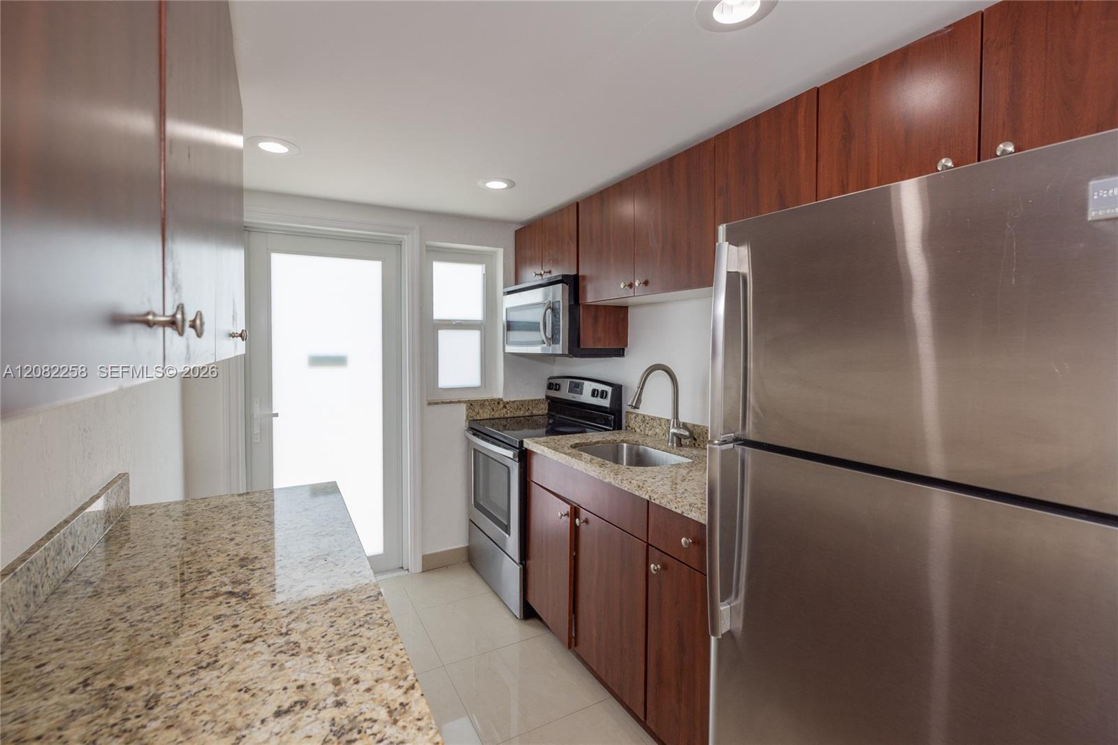 3550 SW 9th Terrace