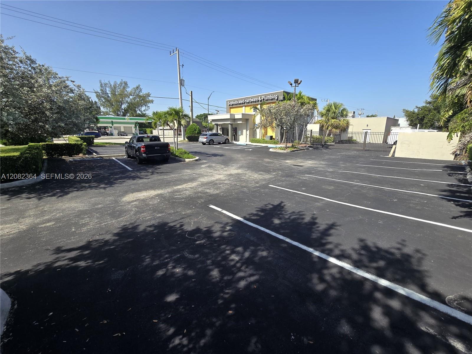 1583 E Oakland Park Boulevard