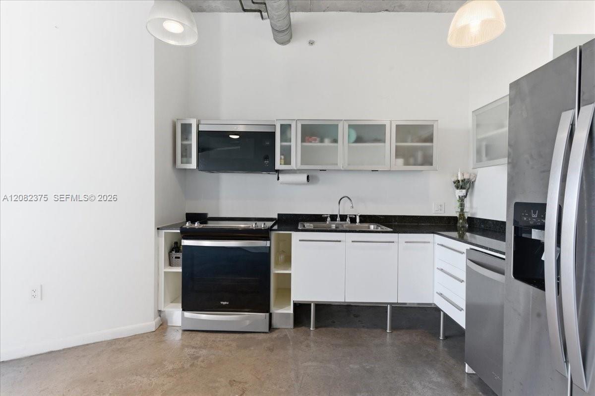 10 S River Drive gallery image #5
