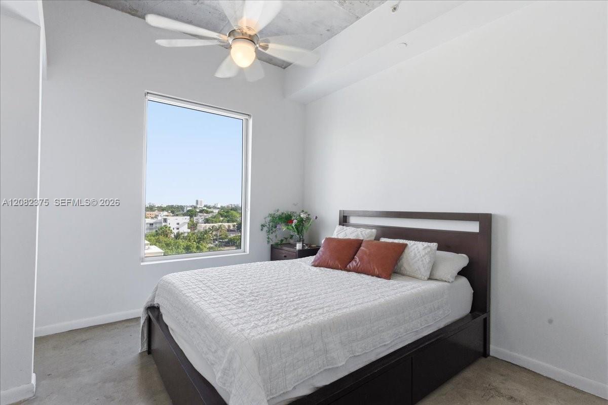 10 S River Drive gallery image #9