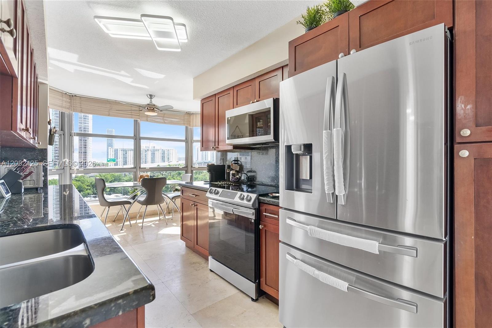 3500 Mystic Pointe Drive