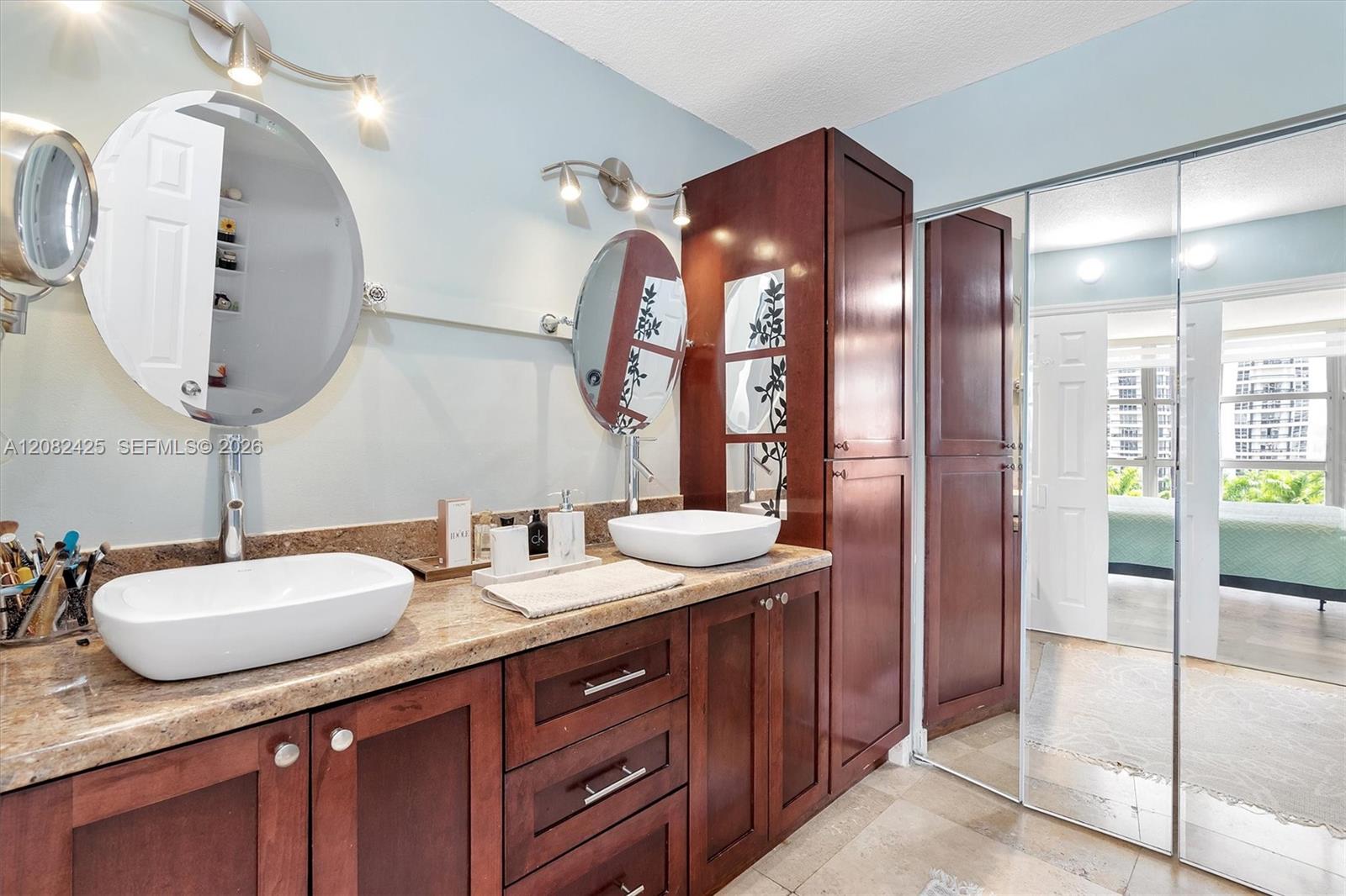 3500 Mystic Pointe Drive
