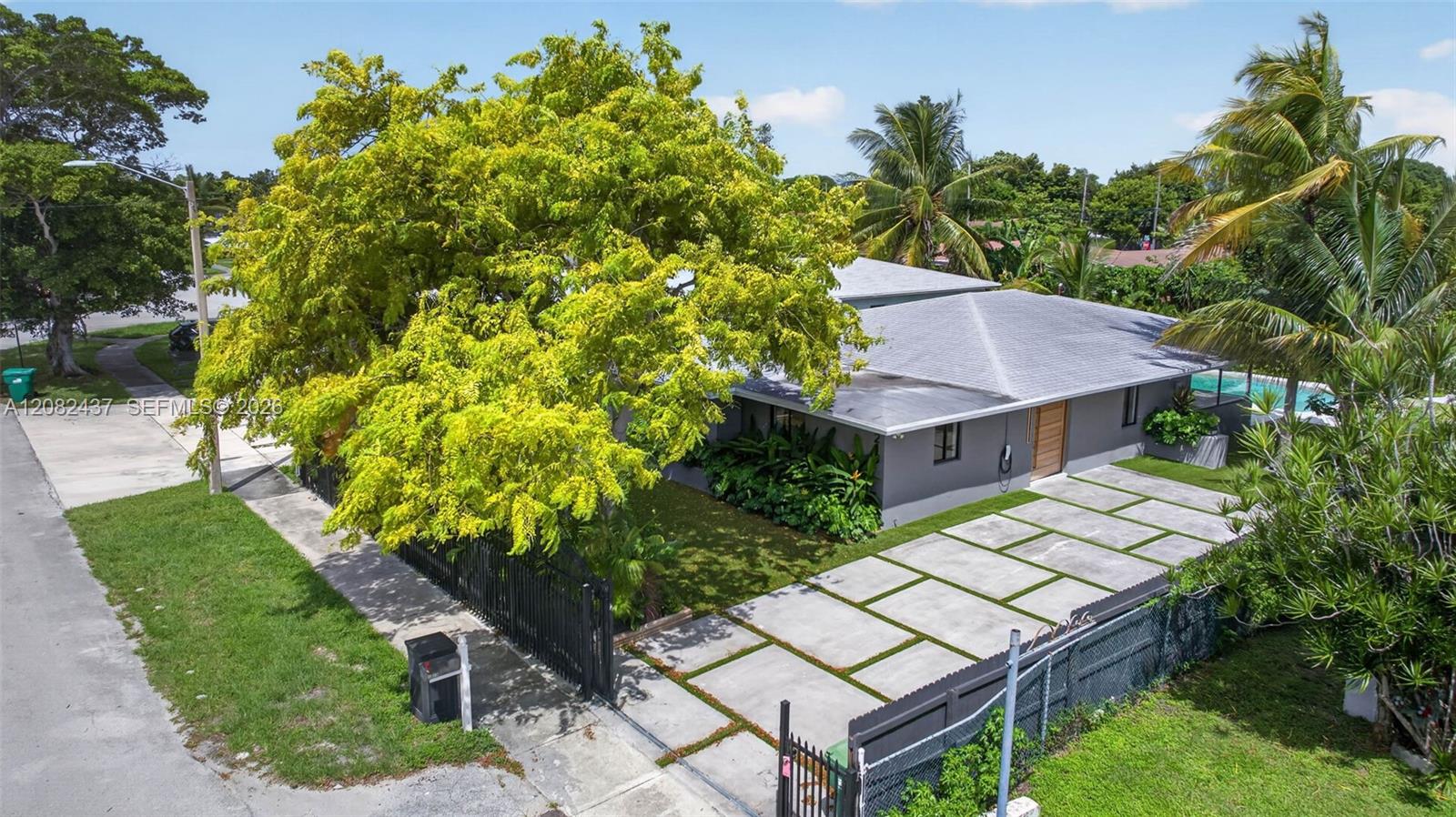 1215 NE 110th Street