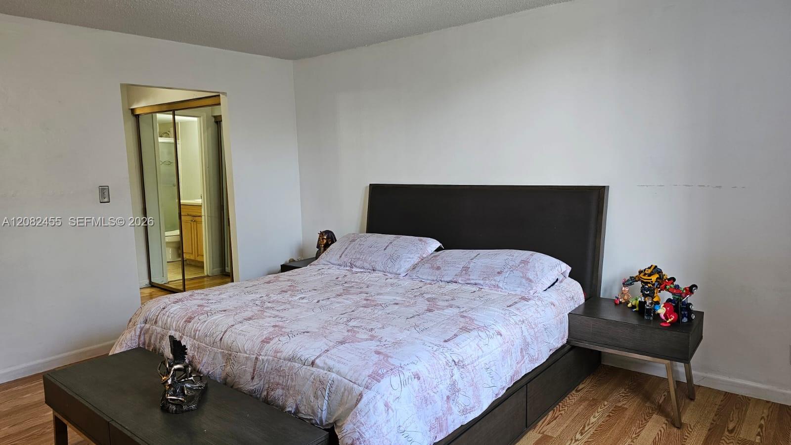 2450 NE 135th Street